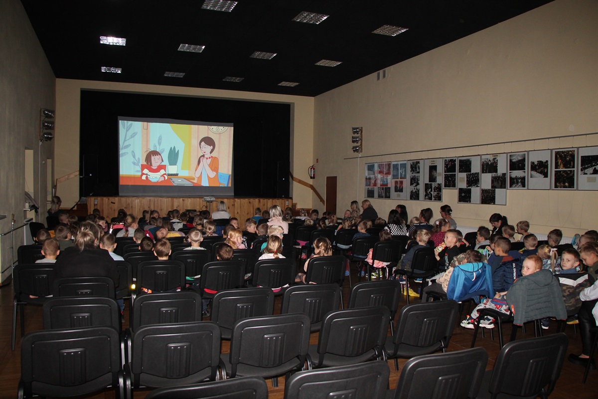 Pierwszy miesiąc seansów filmowych dla dzieci i młodzieży w ramach NHEF za nami!